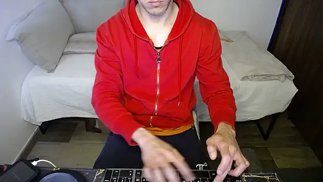 Snapshot of bossking017 chatting on February 20, 2026, 4:29 pm bossking017 online show from February 20, 2026, 4:29 pm