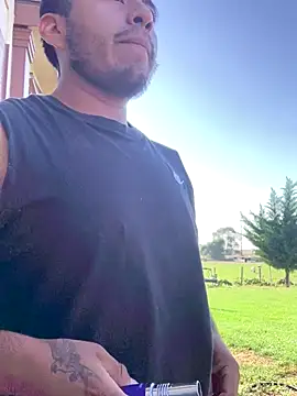 Snapshot of edddy23 chatting on September 24, 2025, 11:19 pm edddy23 online show from September 24, 2025, 11:19 pm