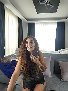 evasweett   online show from October 23, 2025, 6:39 pm