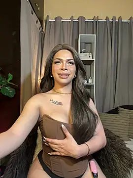 Nyxie luxx online show from March 19, 2026, 2:10 pm