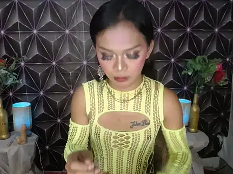 carin slut online show from October 2, 2025, 7:59 am