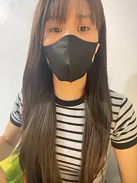 Lucy217 online show from November 3, 2025, 1:12 pm