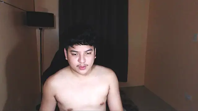 Snapshot of Prince_Killian chatting on November 7, 2025, 10:04 am Prince Killian online show from November 7, 2025, 10:04 am