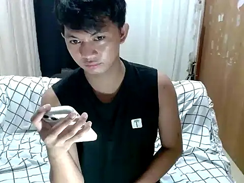 Snapshot of ursweet_jemes chatting on November 21, 2025, 10:14 am ursweet jemes online show from November 21, 2025, 10:14 am