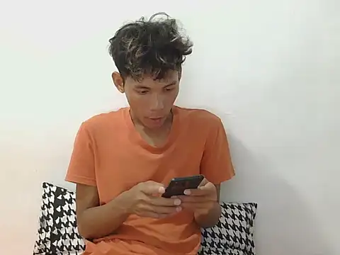 isanxxx online show from October 15, 2025, 3:12 pm