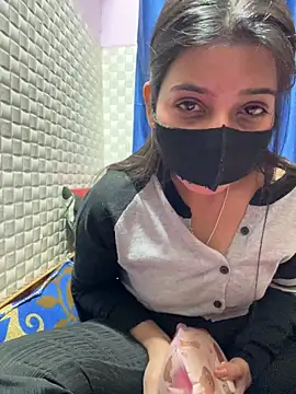 Hot Jaanvi  online show from January 17, 2026, 5:45 am