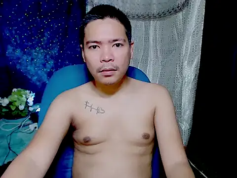 MANIACasianX online show from November 21, 2025, 11:31 am