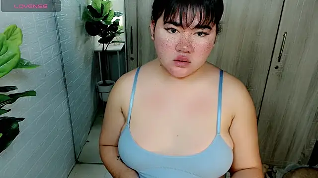 CarlaFuta online show from September 21, 2025, 4:41 pm