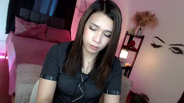 Veniceseduction online show from September 18, 2025, 6:15 am