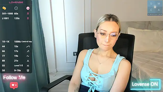 MinaDiamondd online show from October 6, 2025, 3:15 am