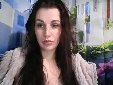Qinini online show from February 25, 2026, 8:18 pm
