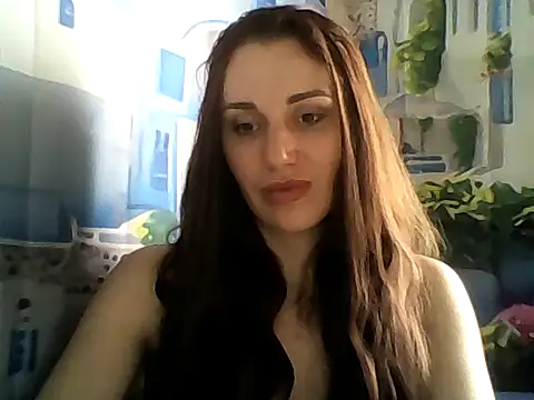 Qinini online show from May 25, 2026, 9:37 am
