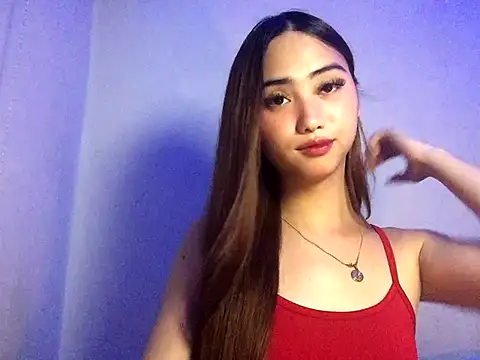 Kiah Wyatt online show from November 20, 2025, 7:41 am