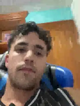 aavrdvh33 online show from April 2, 2026, 9:23 pm