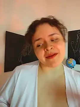 Snapshot of SeleneLuminari8 chatting on June 25, 2026, 2:21 pm SeleneLuminari8 online show from June 25, 2026, 2:21 pm