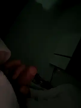 Snapshot of Franmrd95 chatting on February 27, 2026, 7:08 am Franmrd95 online show from February 27, 2026, 7:08 am