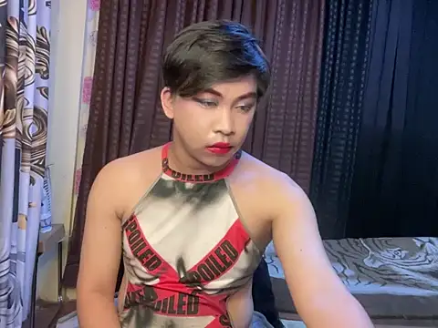 ts shantal online show from November 18, 2025, 7:46 am