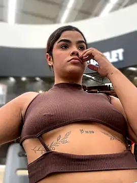 Kaily Sweet16 online show from October 27, 2025, 6:45 pm