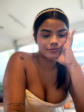 Kaily Sweet16 online show from December 20, 2025, 5:31 pm