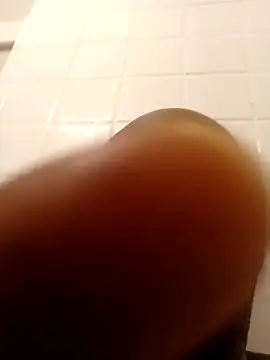 Snapshot of JezOne555 chatting on September 17, 2025, 11:12 am JezOne555 online show from September 17, 2025, 11:12 am