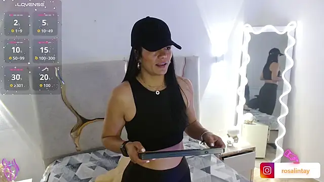 Rosalind tay online show from October 19, 2025, 11:11 am