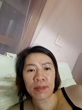 Snapshot of Hailey_babe chatting on September 27, 2025, 2:22 pm Hailey babe online show from September 27, 2025, 2:22 pm