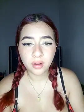 Chloe Sky love online show from November 7, 2025, 4:01 am