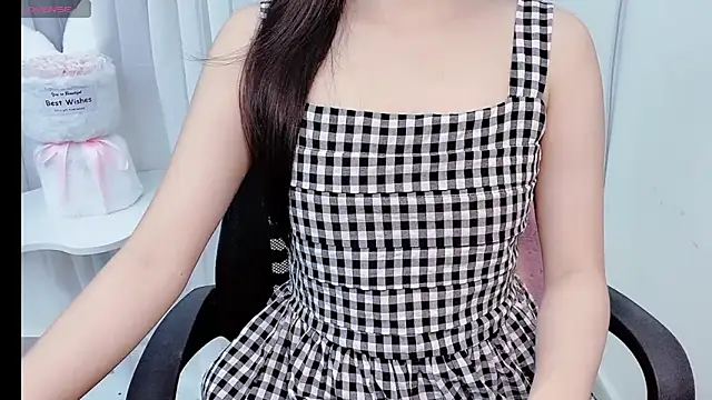 Mint2k online show from November 14, 2025, 1:21 pm