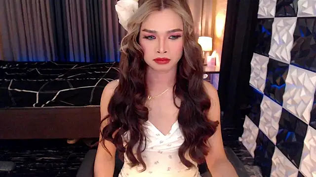 BigCockMaxineTS online show from November 29, 2025, 8:01 pm