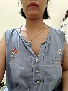 Snapshot of love_sexy090 chatting on October 2, 2025, 11:45 pm love sexy090 online show from October 2, 2025, 11:45 pm