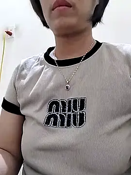 love sexy090 online show from October 24, 2025, 11:56 pm