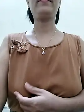 love sexy090 online show from May 27, 2026, 11:46 pm