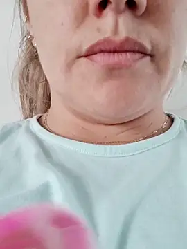 Snapshot of cameron_06 chatting on November 11, 2025, 5:24 pm cameron 06 online show from November 11, 2025, 5:24 pm