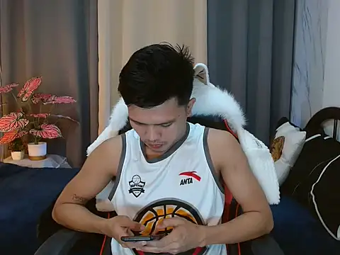 YourNaughtyTwink 69 online show from March 8, 2026, 6:55 pm