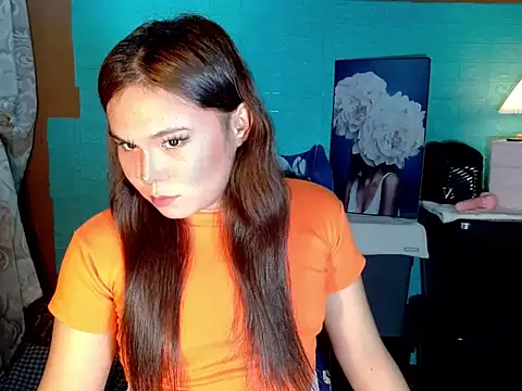 Snapshot of Sasha_Faux09 chatting on October 8, 2025, 4:15 pm Sasha Faux09 online show from October 8, 2025, 4:15 pm