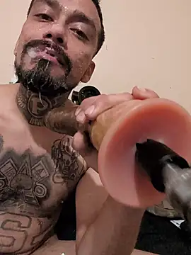 Cnutt310 online show from March 21, 2026, 2:31 pm