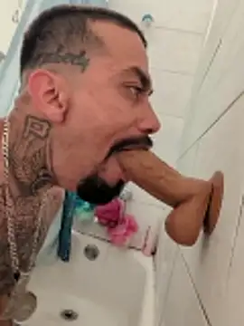 Cnutt310 online show from April 15, 2026, 5:25 am