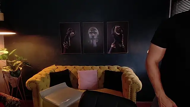 deivid parker online show from October 20, 2025, 1:55 pm