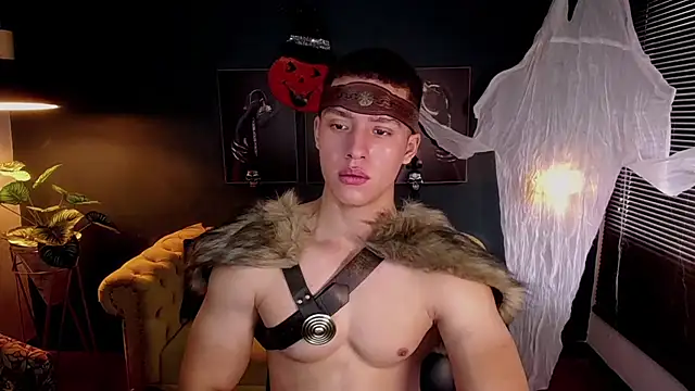 deivid parker online show from October 31, 2025, 1:45 pm