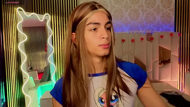 Snapshot of LIHIAN_TAY chatting on March 28, 2026, 11:43 am LIHIAN TAY online show from March 28, 2026, 11:43 am