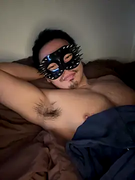 meme n online show from November 5, 2025, 7:30 am