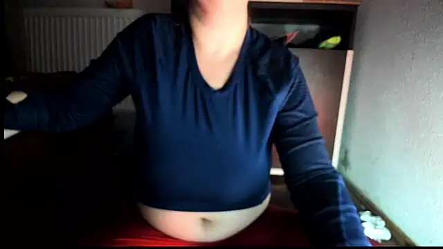 Snapshot of godesstessa chatting on December 11, 2024, 6:42 pm godesstessa online show from December 11, 2024, 6:42 pm