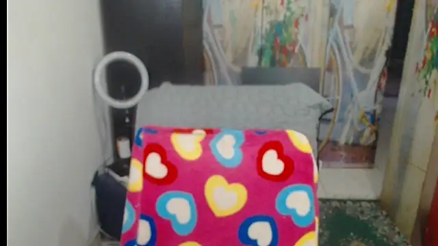 Snapshot of Grace_mature_milf chatting on October 28, 2025, 11:03 am Grace mature milf online show from October 28, 2025, 11:03 am