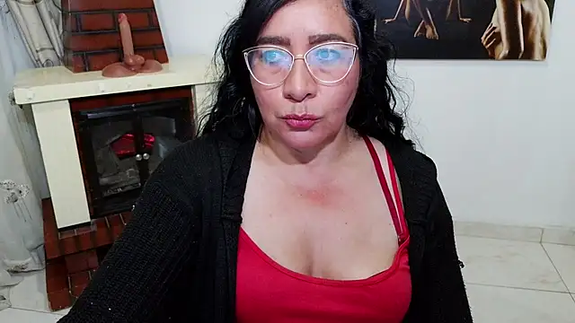 Grace mature milf online show from November 28, 2025, 10:23 pm