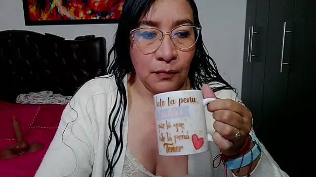 Snapshot of Grace_mature_milf chatting on May 28, 2026, 11:18 am Grace mature milf online show from May 28, 2026, 11:18 am