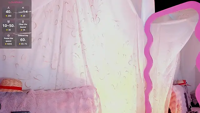 kinkyboat23 online show from April 1, 2026, 11:22 am