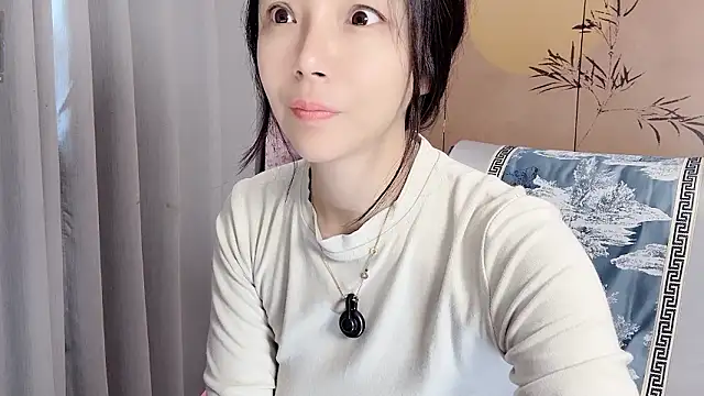 xinxin520-baby online show from March 12, 2026, 3:12 am