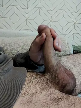 Snapshot of boy8540 chatting on February 11, 2026, 9:36 am boy8540 online show from February 11, 2026, 9:36 am