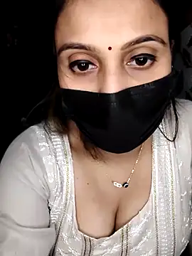 Snapshot of Horny_Shalu chatting on October 17, 2025, 7:05 pm Horny Shalu online show from October 17, 2025, 7:05 pm