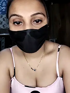 Snapshot of Horny_Shalu chatting on March 21, 2026, 6:18 am Horny Shalu online show from March 21, 2026, 6:18 am